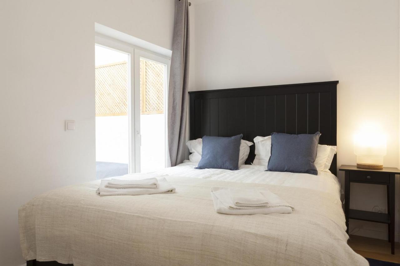 Downtown Blue Terrace By Homing Apartment Lisbon Bagian luar foto